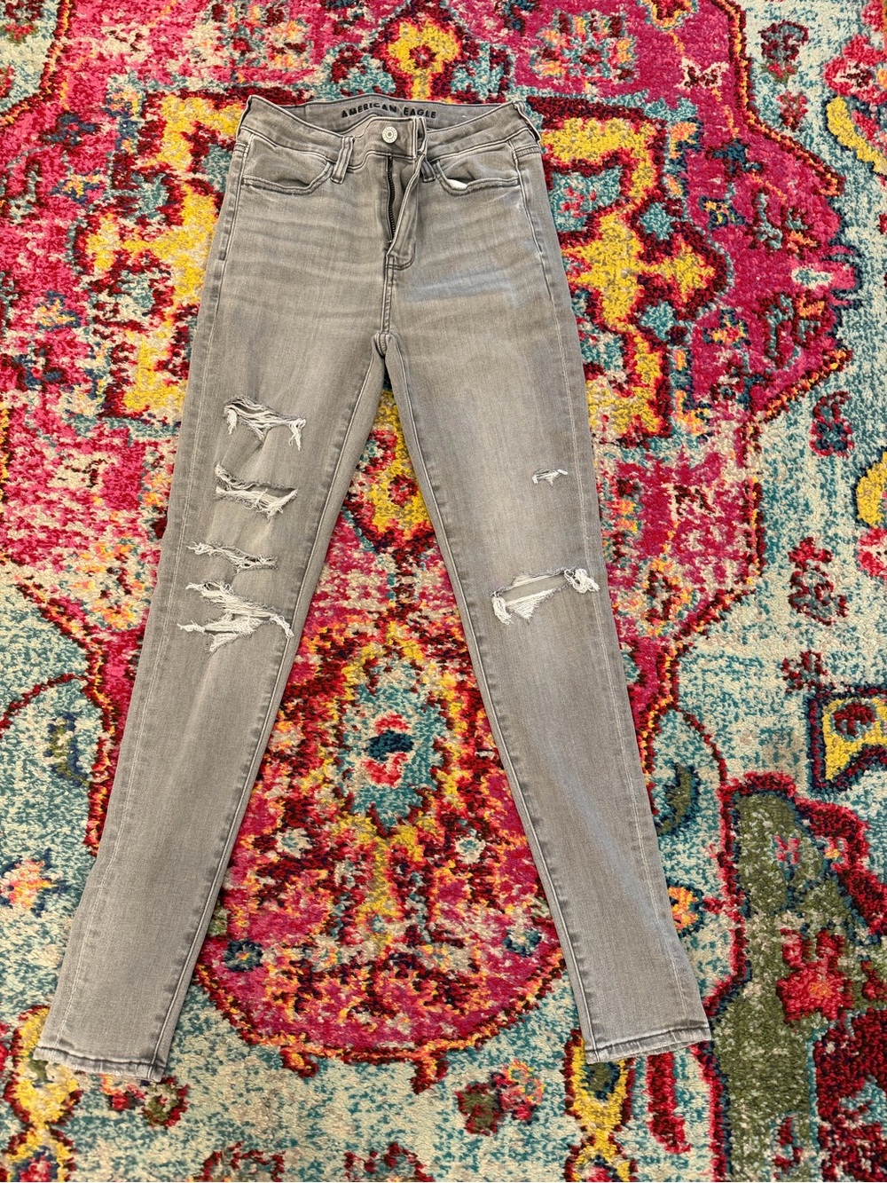 American Eagle Outfitters Gray Distressed Skinny Jeans